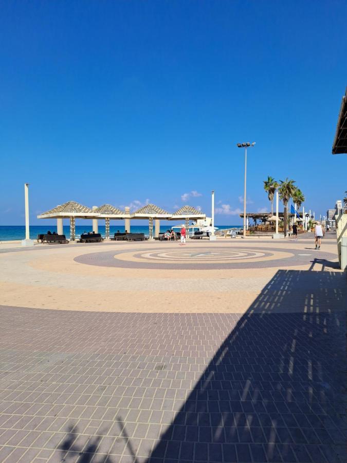 Kadarim Boutique Suites-Beachfront Zimmer Haifa Exterior photo